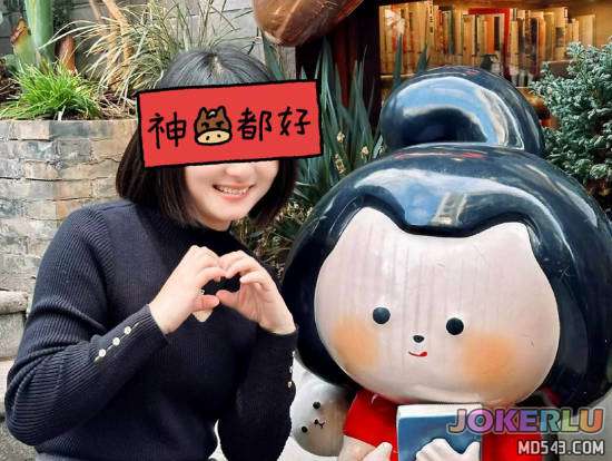  43岁熟女阿姨鸳鸯浴让她看着镜子里被我操的样子内射